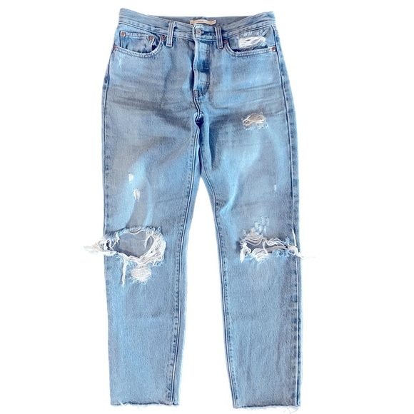 Levi's Button Fly Wedgie Straight Leg Jeans Distressed with Raw Hem 28 - Picture 10 of 10